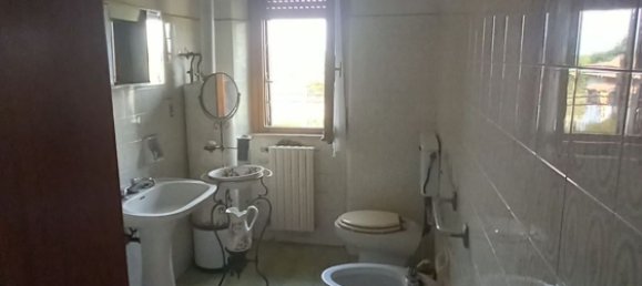 Casa de 14 divisões em Arezzo, Italy N.º 128120 5