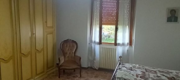 Casa de 14 divisões em Arezzo, Italy N.º 128120 17