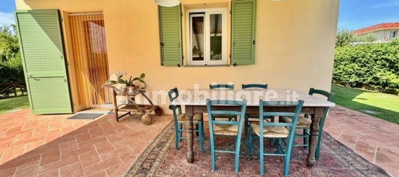3 bedrooms Villa in Capannori, Italy No. 354496 15