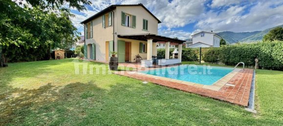 3 bedrooms Villa in Capannori, Italy No. 354496 45