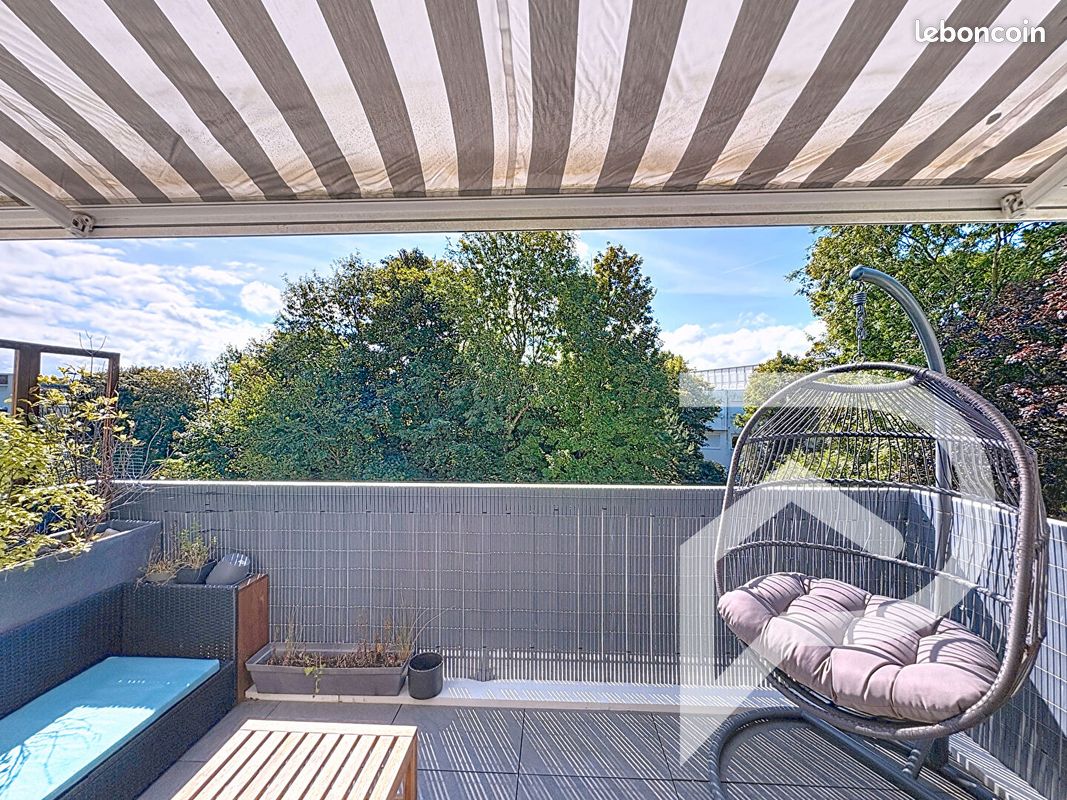 Apartamento de 2 dormitorios en Dieppe, France No. 357168