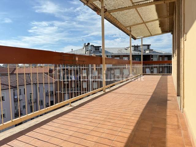 Квартира с 2 спальнями в Алессандрия, Италия № 272808