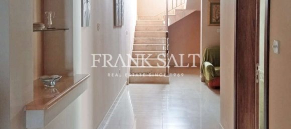 3 غرف نوم طابقين في Gudja, Malta رقم 10477 8