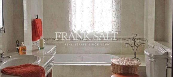 3 غرف نوم طابقين في Gudja, Malta رقم 10477 10