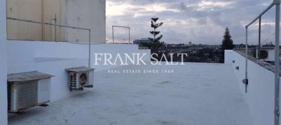 3 غرف نوم طابقين في Gudja, Malta رقم 10477 21