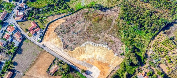 19500m² Land in Vila Nova de Gaia, Portugal No. 43037 2