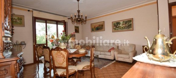 2 bedrooms Apartment in Pinerolo, Italy No. 302778 4