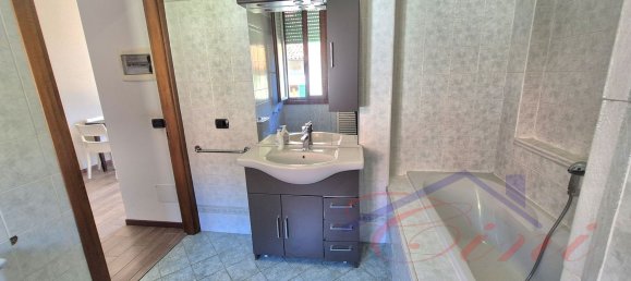 Apartamento de 3 dormitorios en Lecco, Italy No. 365526 36
