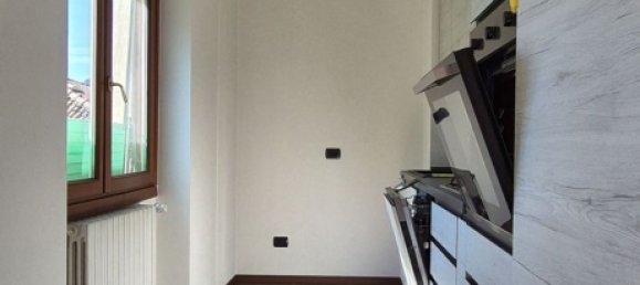 Apartamento de 3 dormitorios en Lecco, Italy No. 365526 12