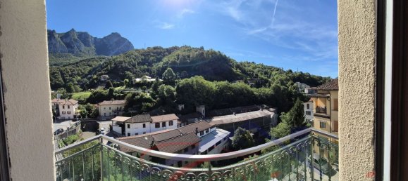 Apartamento de 3 dormitorios en Lecco, Italy No. 365526 13