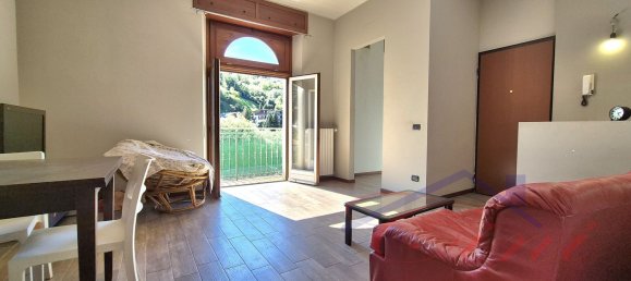 Apartamento de 3 dormitorios en Lecco, Italy No. 365526 2