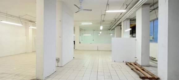 Armazém em Florence, Italy 310 m² N.º 124480 15