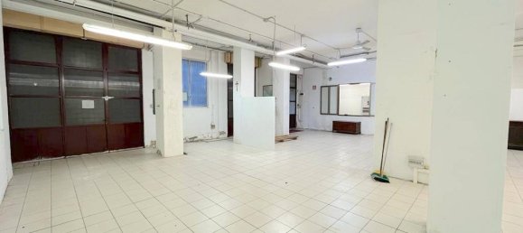 Armazém em Florence, Italy 310 m² N.º 124480 3