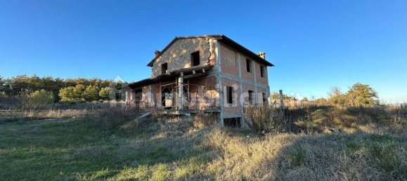 Дом с 5 спальнями в Читта делла Пьеве, Италия № 170339 10