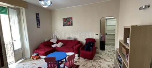 3-Zimmer Wohnung in Catania, Italy, Nr. 49022 2
