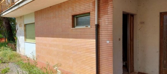 10 bedrooms House in Baschi, Italy No. 369892 6