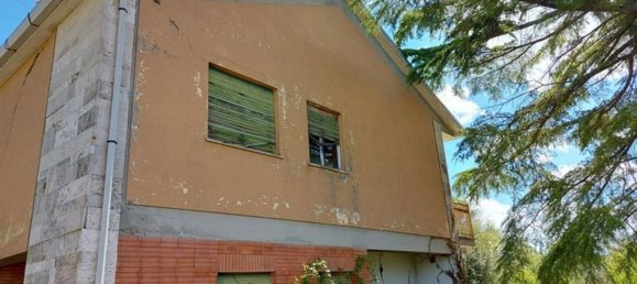 10 bedrooms House in Baschi, Italy No. 369892 9