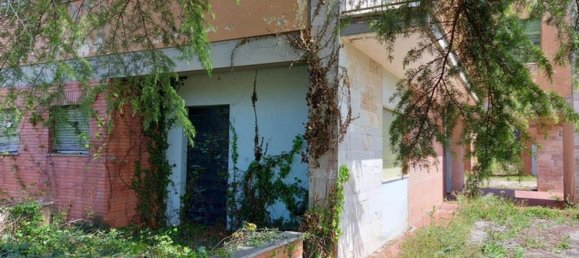 10 bedrooms House in Baschi, Italy No. 369892 7