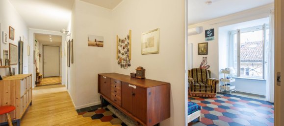 2 bedrooms Apartment in Turin, Italy No. 364125 4
