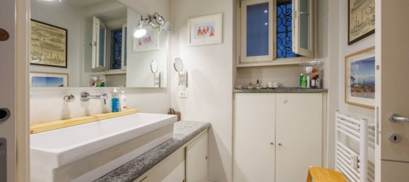 2 bedrooms Apartment in Turin, Italy No. 364125 12