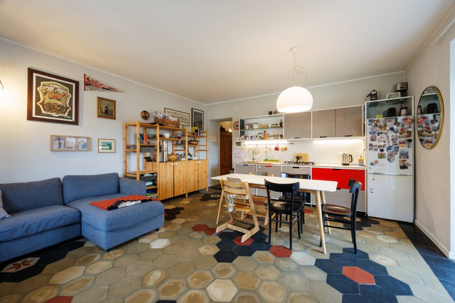 2 bedrooms Apartment in Turin, Italy No. 364125