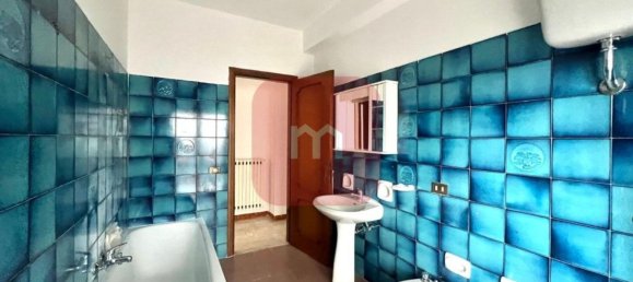 Apartamento de 6 habitaciónes en Frosinone, Italy No. 48266 22