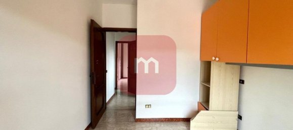 Apartamento de 6 habitaciónes en Frosinone, Italy No. 48266 3