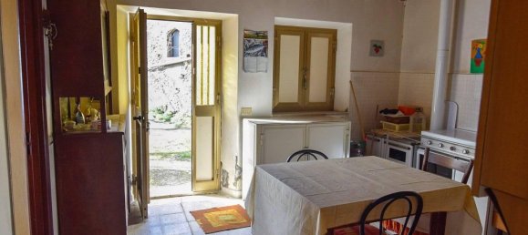 4-Zimmer Haus in Castelmola, Italy, Nr. 37656 27