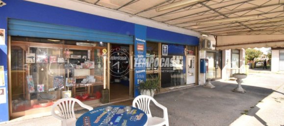 3 rooms Commercial property in Cavallino-Treporti, Italy No. 285046 2