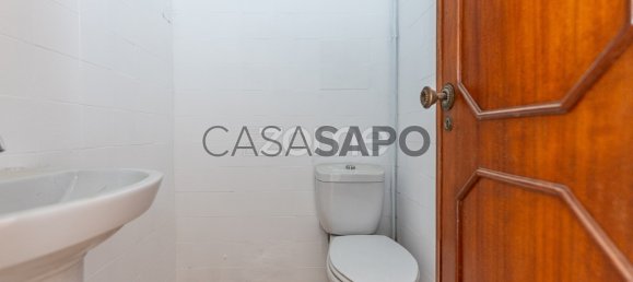 150m² Commercial property in Espinho, Portugal No. 190454 13