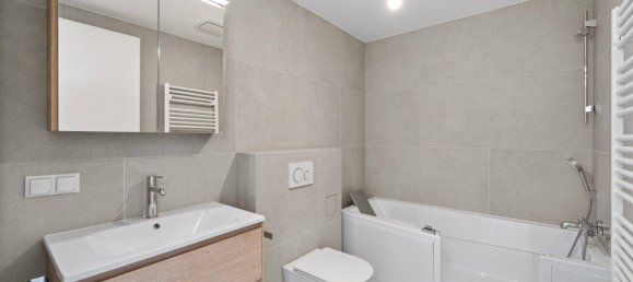 3 rooms Apartment in Alsergrund, Austria No. 182532 6