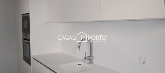 4 bedrooms Apartment in Porto, Portugal No. 78910 7
