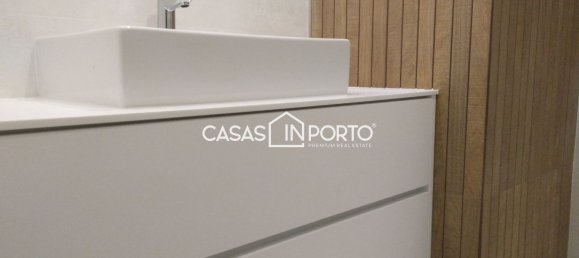 4 bedrooms Apartment in Porto, Portugal No. 78910 31