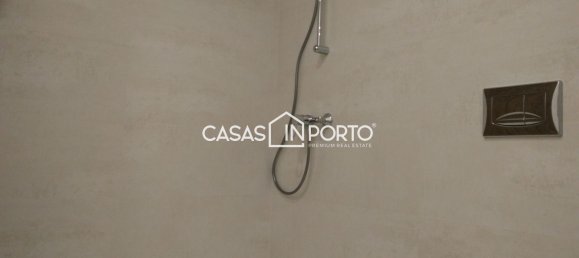 4 bedrooms Apartment in Porto, Portugal No. 78910 33