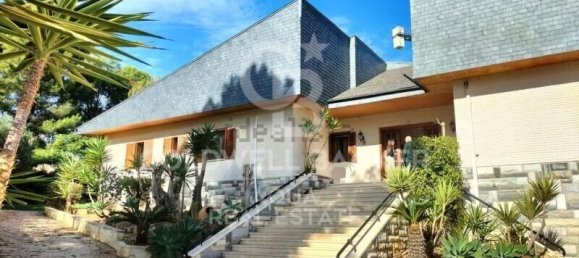 4 Schlafzimmer Villa in La Nucia, Spain, Nr. 79002 27