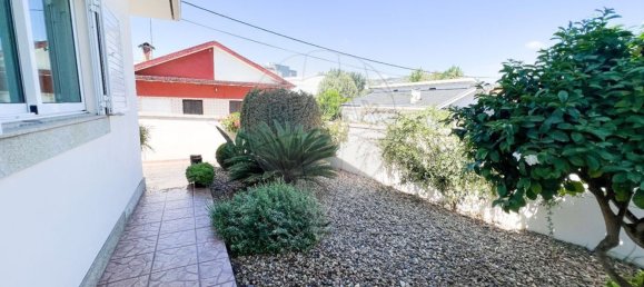 3 bedrooms House in Felgueiras, Portugal No. 26653 26