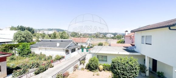 3 bedrooms House in Felgueiras, Portugal No. 26653 29