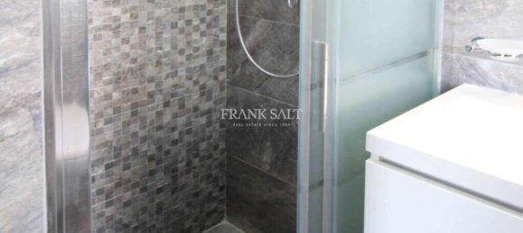 3 chambres Appartement à San Gwann, Malta No. 4285 9