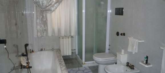 5غرفة شقة في Barcellona Pozzo di Gotto, Italy رقم 66218 11