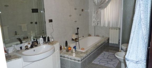 5غرفة شقة في Barcellona Pozzo di Gotto, Italy رقم 66218 7