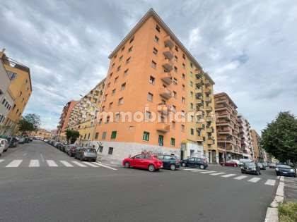 3 bedrooms Apartment in Rome, Italy No. 9628
