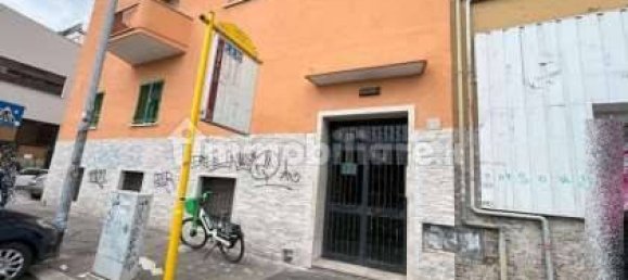 3 bedrooms Apartment in Rome, Italy No. 9628 8