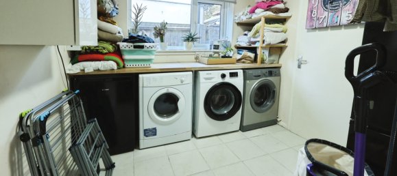  Bungalow in Bury St Edmunds, United Kingdom No. 1837 6