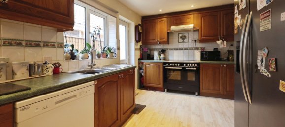  Bungalow in Bury St Edmunds, United Kingdom No. 1837 3