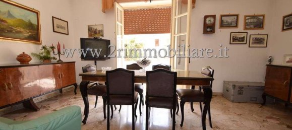 5-salle Appartement à Mazara del Vallo, Italy No. 161598 2