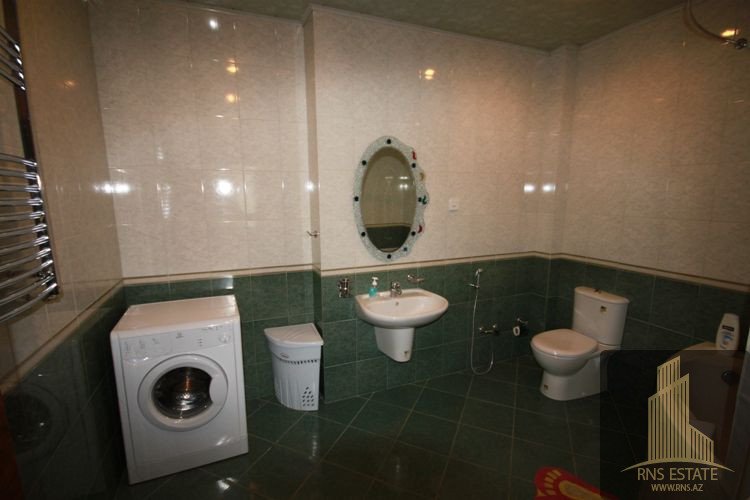 3 chambres Appartement à Nasimi, Azerbaijan No. 1376