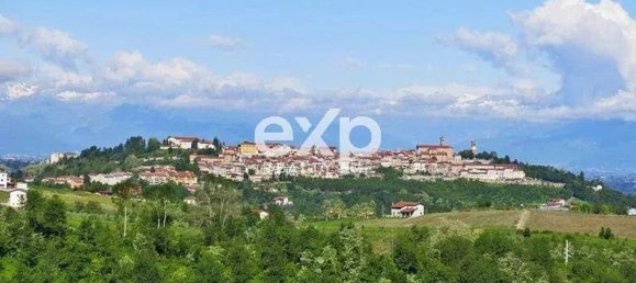 38 rooms House in Mondovì, Italy No. 291991 16