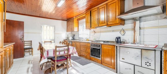 4 bedrooms House in Guilhofrei, Portugal No. 39749 7