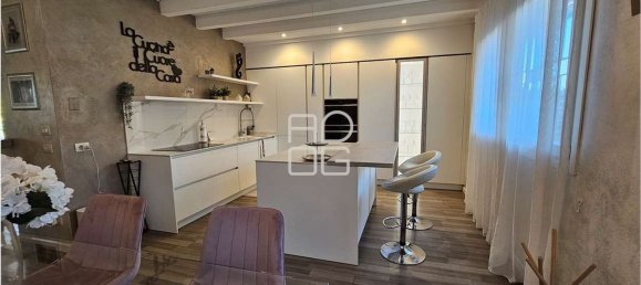 Casa de 8 divisões em Lonato del Garda, Italy N.º 6456 5