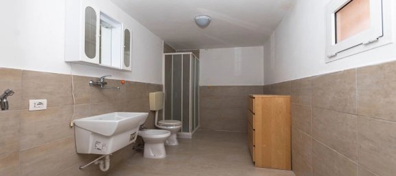Apartamento de 3 dormitorios en Colli al Metauro, Italy No. 340446 24